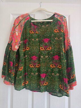 Benares V-neck Orange/Green Blouse Beautiful Colors Size Large